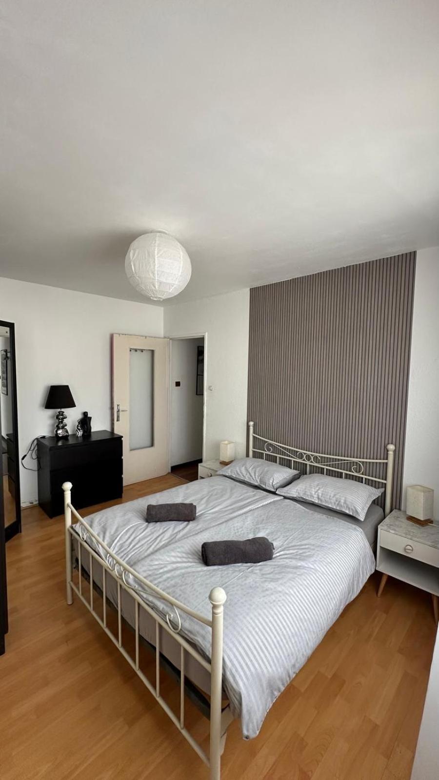 Apparemment Spacieux Et Lumineux Pour 6 Voyageurs Strasbourg Exterior foto